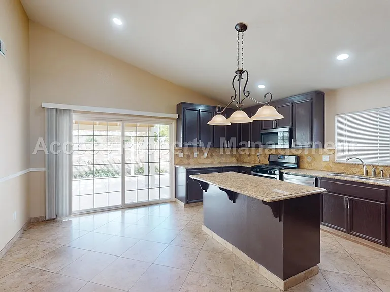 2141 Norik Dr — Photo 6