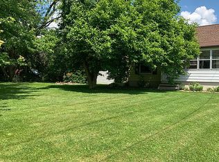 6678 Wallings Rd, North Royalton, OH 44133