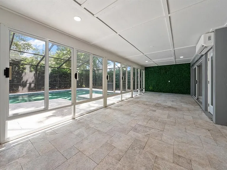 13903 Oberlin Manor Way — Photo 5