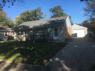 10729 S Komensky Ave, Oak Lawn, IL