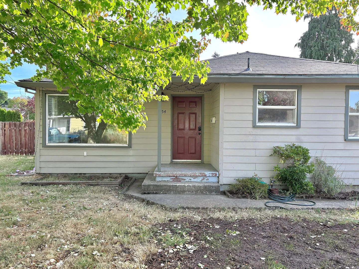 Hazelwood Ranch Style Home with Huge Fully Fenced Yard, Storage Shed and Central A/C — Photo 2