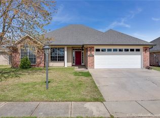 6003 Jason St, Bossier City, LA 71111
