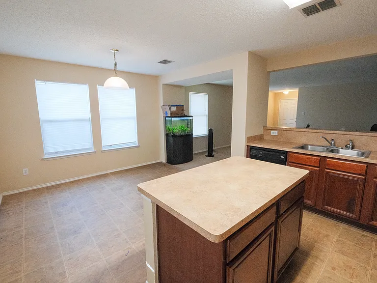 1616 Wind Star Way — Photo 6