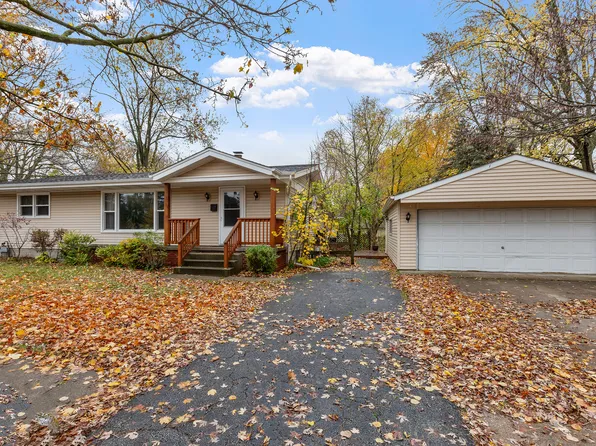 1806 Franklin St, Valparaiso, IN 46383