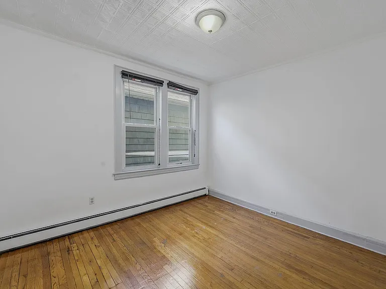 18 John St #2 — Photo 11
