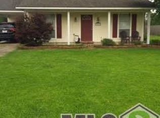30410 Paul St, Walker, LA 70785