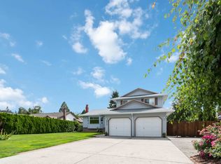 18166 54th Ave, Surrey, BC V3S 7Z1