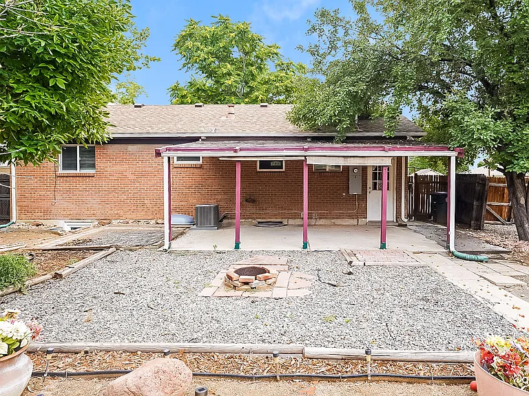 11339 Irma Dr — Photo 15