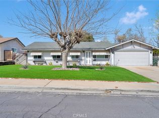 15836 La Verida Dr, Victorville, CA 92395