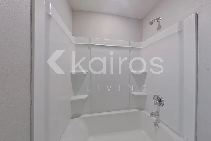 4694 Malay Cir — Photo 20