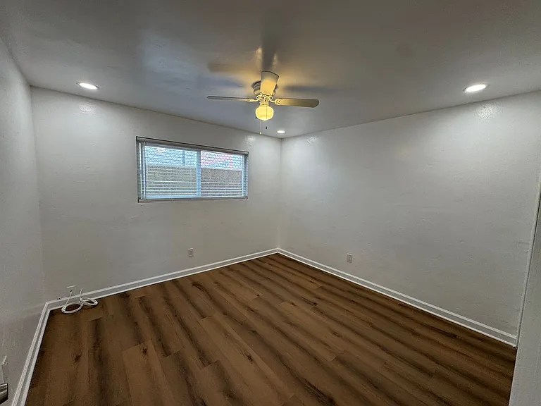 757 Grand Ave — Photo 11