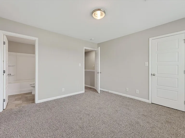 645 Stowe Ct #C — Photo 33