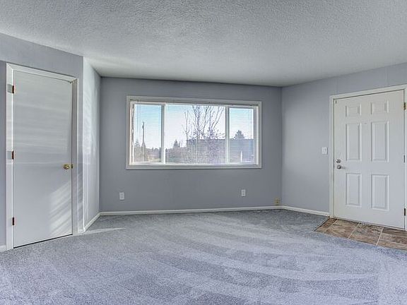 3rd image of 11580 SW Hall Blvd APT 8