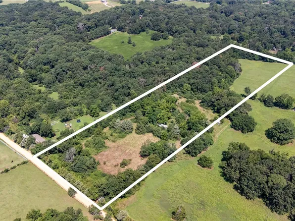 14560 Daniels Rd, Bentonville, AR 72713