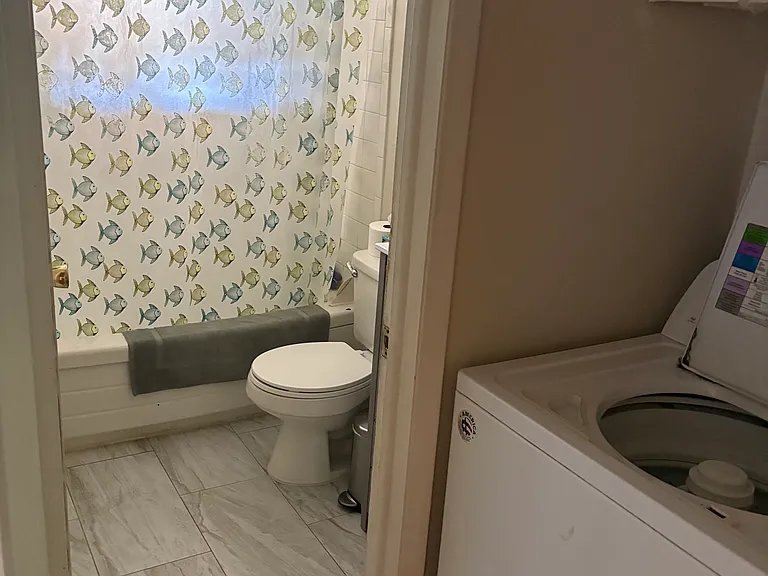 216 N Roosevelt Ave — Photo 13