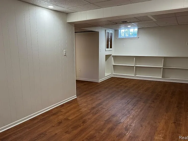 128 Girard Ave — Photo 23