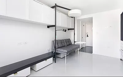 Rented by Living New York