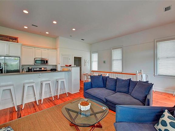 5th image of 47 Clover Marsh Ln