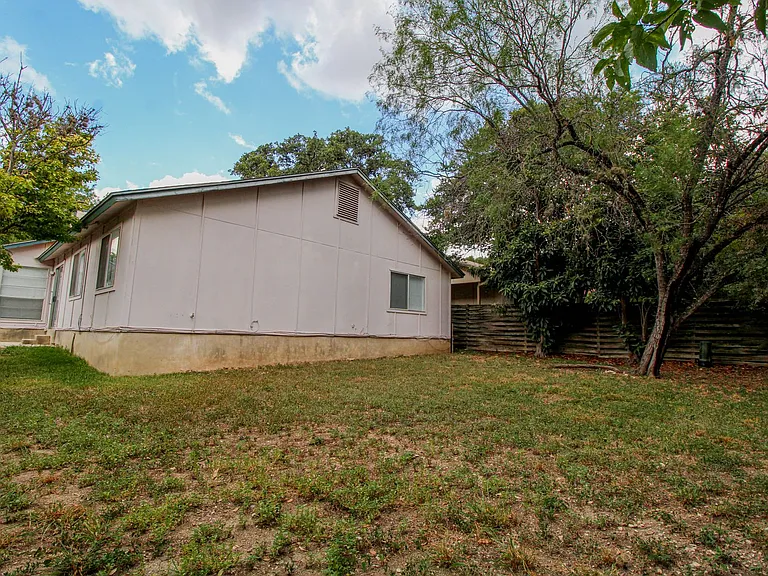6214 Ridge Glade St — Photo 30