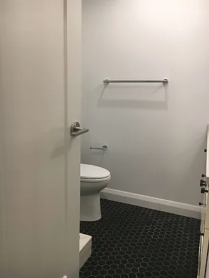 Rented by Grand & Co. | media 33