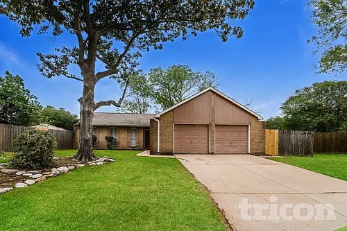 12819 Enchanted Path Dr Photo 1