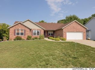 2261 Deer Springs Trl, Shiloh, IL 62221
