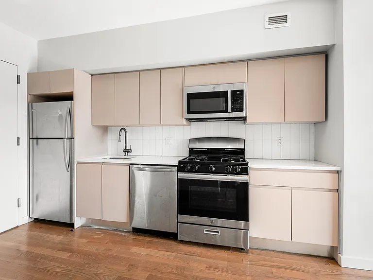 594 Bushwick Ave #414 — Photo 2