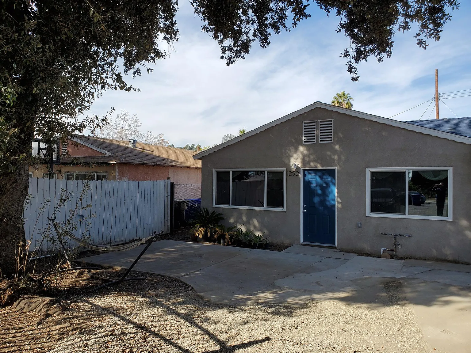 1290 Wingate Pl — Photo 2