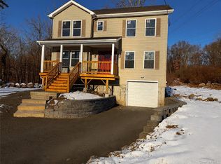 458 County Route 50, Middletown, NY 10940