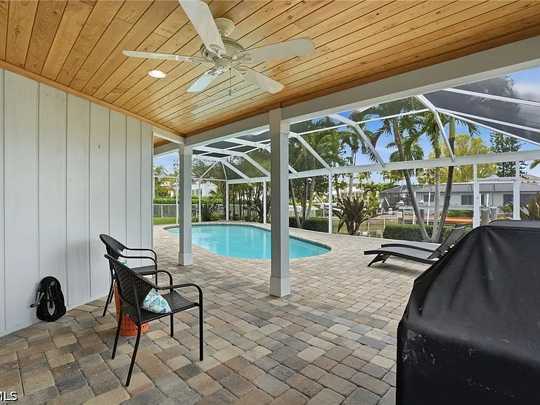 1590 Sandpiper St — Photo 30