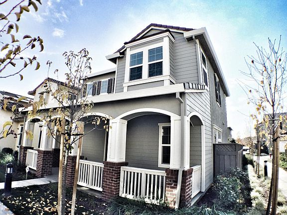 2nd image of 331 W Tuscan Ln