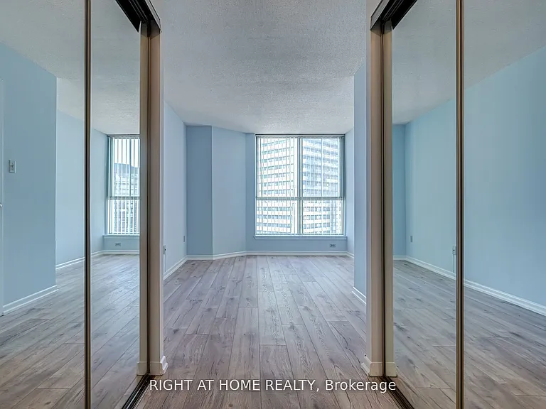 44 Saint Joseph St #2702 — Photo 9