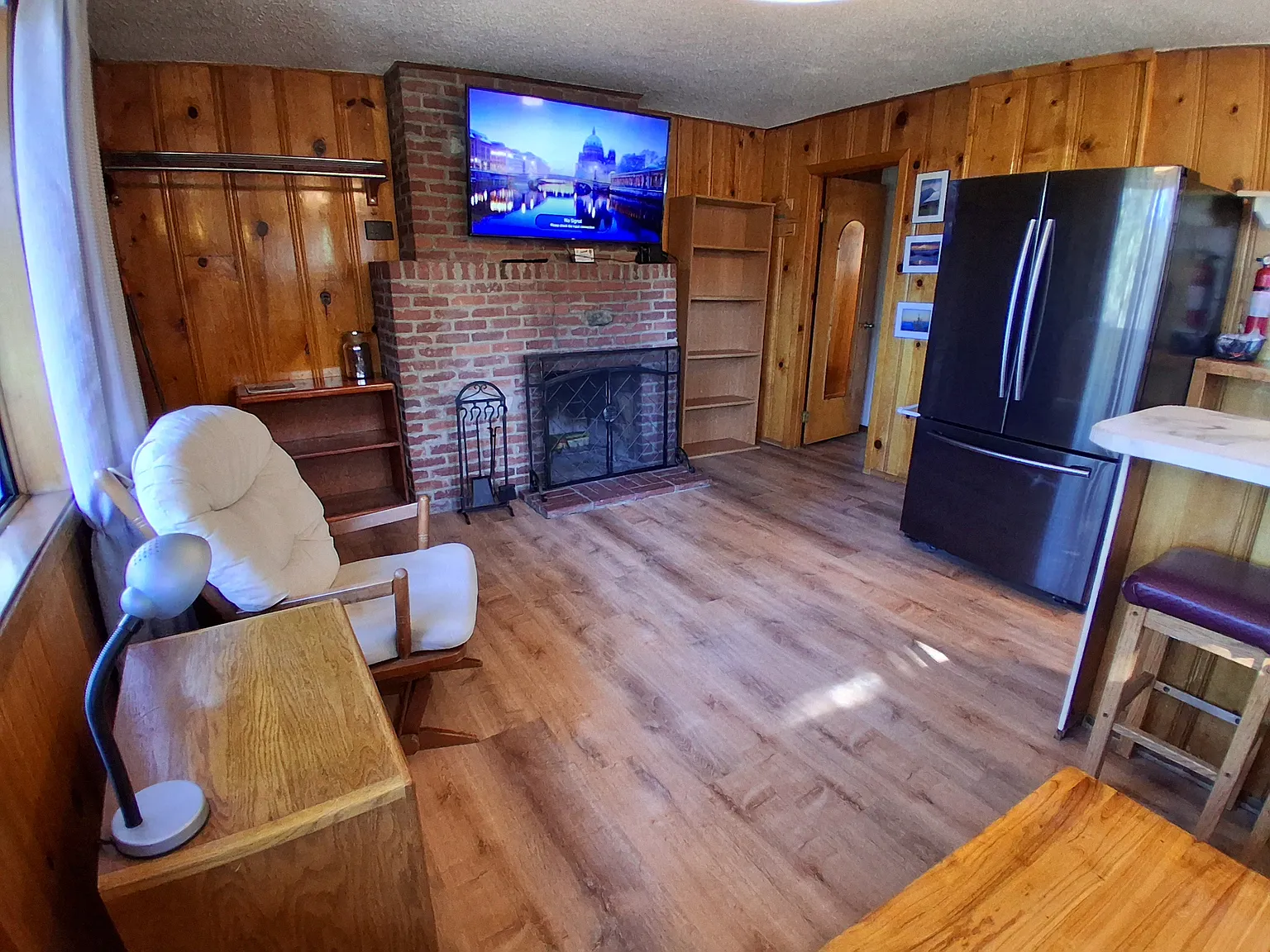 1 bed, 425 sqft, $1,900 — Photo 1