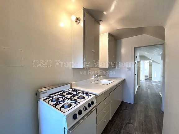 5th image of 6 Orange Dr APT 5