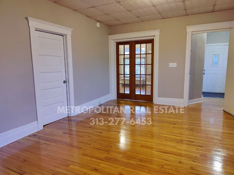 1st image of 205 Cedar St APT 1