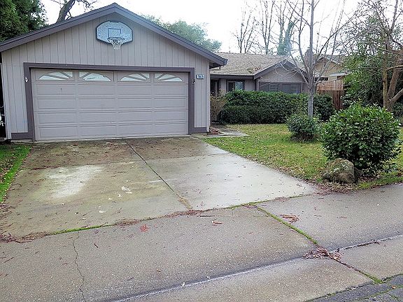 2nd image of 7609 Woodchuck Way