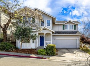 1149 Village Way, Sebastopol, CA 95472