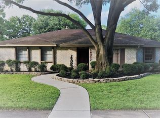 16027 Fathom Ln, Houston, TX 77062