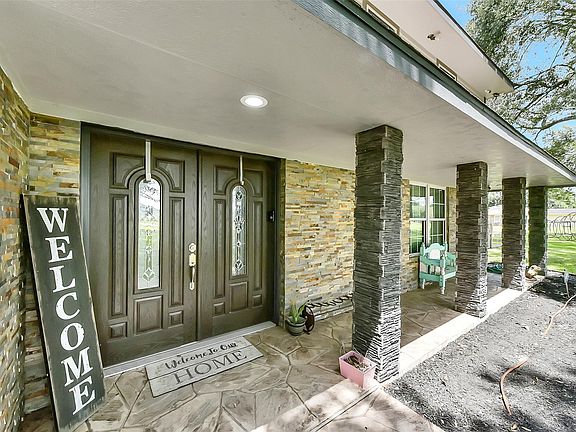 2nd image of 4190 County Road 145