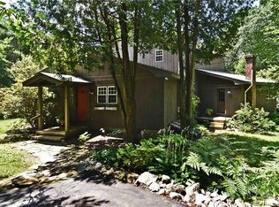 2 Knowles Ln, Richmond, RI 02892