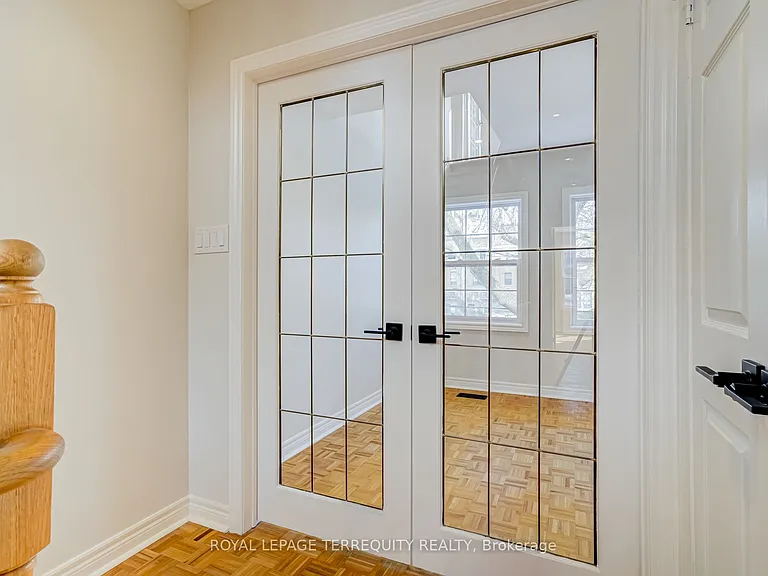 244 George St — Photo 22
