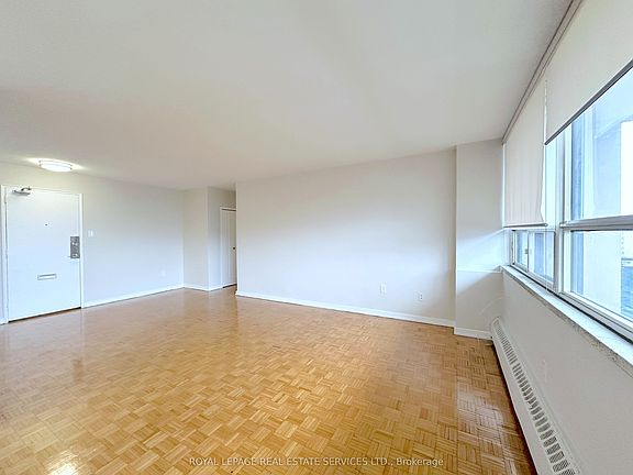 3rd image of 12 Rockford Rd #1006