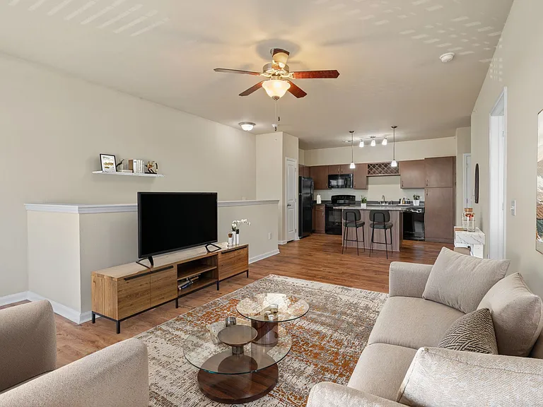 Duncan - 1 Bed / 1 Bath - 857 Sq.Ft.