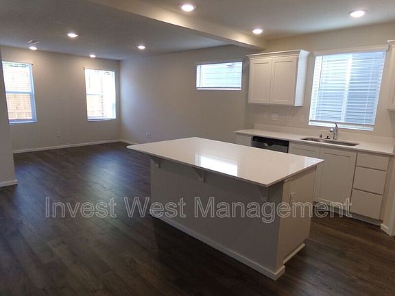 4th image of 6229 NE 120th St