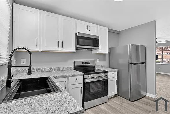 3606 McVay St SW #D — Photo 8