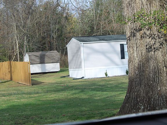 2nd image of 585 Midnight Rd