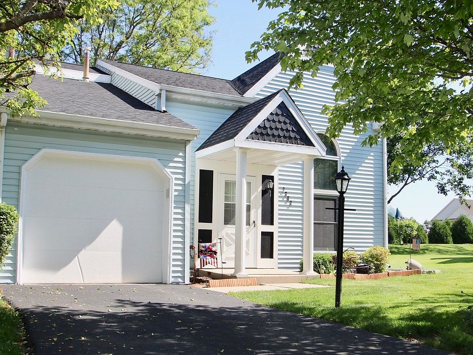 1st image of 2363 Linden Dr