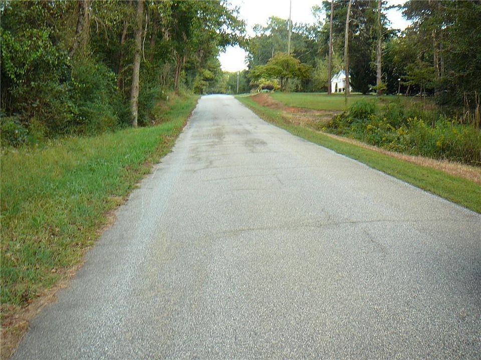 1st image of 117 Wells Cir
