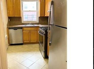 86-75 Midland Pkwy #2M, Jamaica, NY 11432