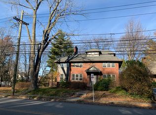 413 W Englewood Ave, Teaneck, NJ 07666